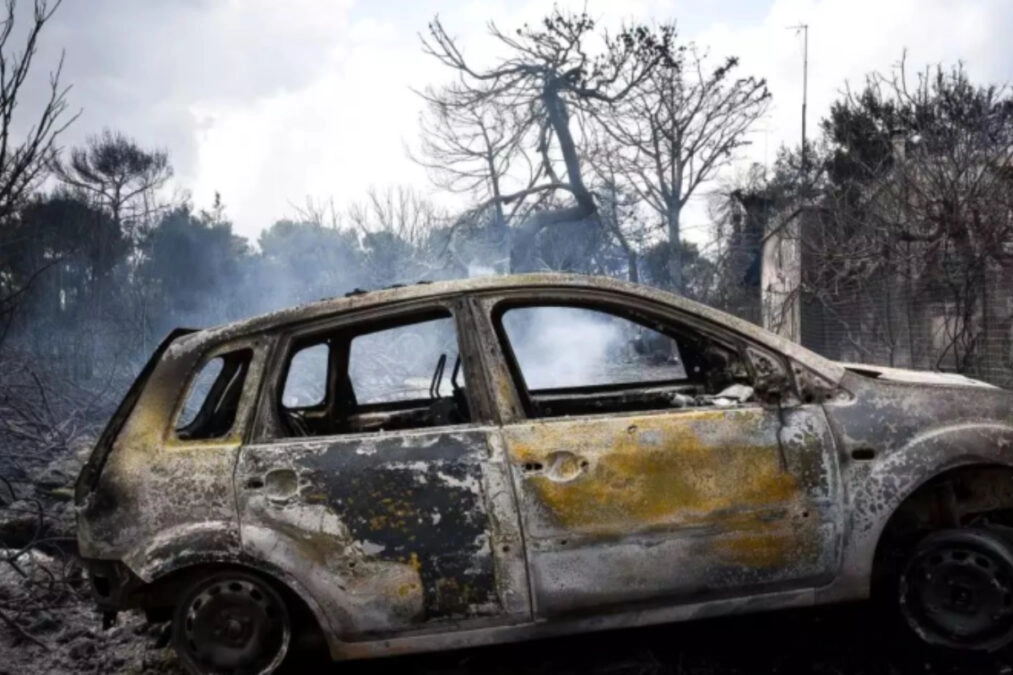 Επίθεση συγγενών θυμάτων στο Μάτι στον Αλέξη Τσίπρα: «Δεν ανεχόμαστε τη χρήση της τραγωδίας μας ως εργαλείο προσωπικής αποκατάστασης»