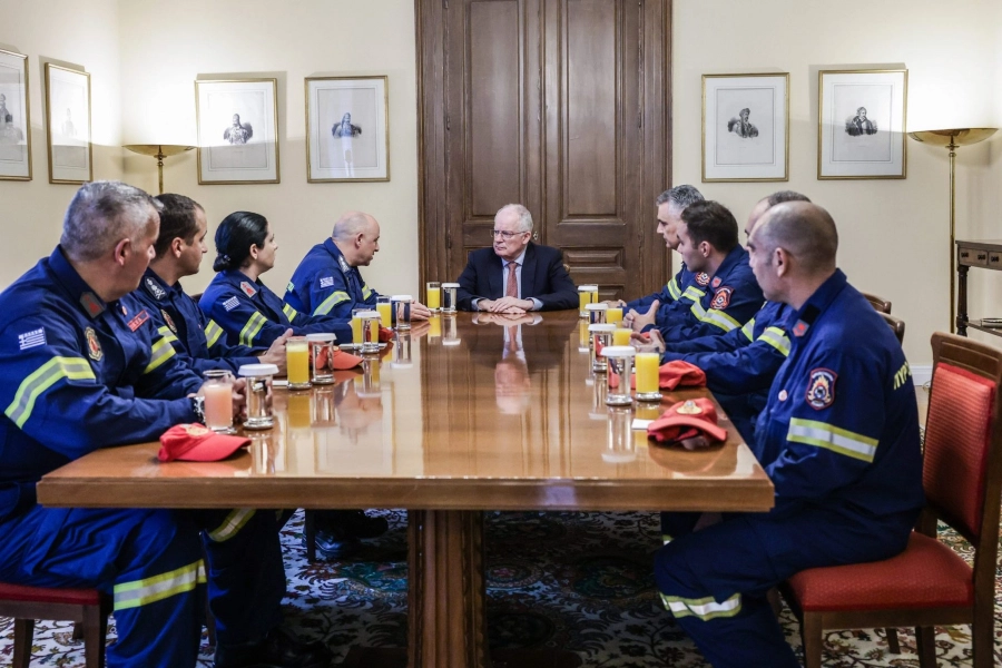 Κωνσταντίνος Τασούλας: συναντήθηκε με την Πανελλήνια Ένωση Εθελοντών Πυροσβεστικού Σώματος