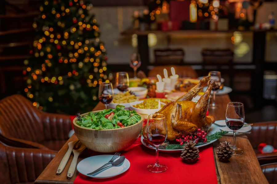 Γιορτές και φαγητό: Τι πρέπει να προσέχετε για να αποφύγετε καρδιακά προβλήματα