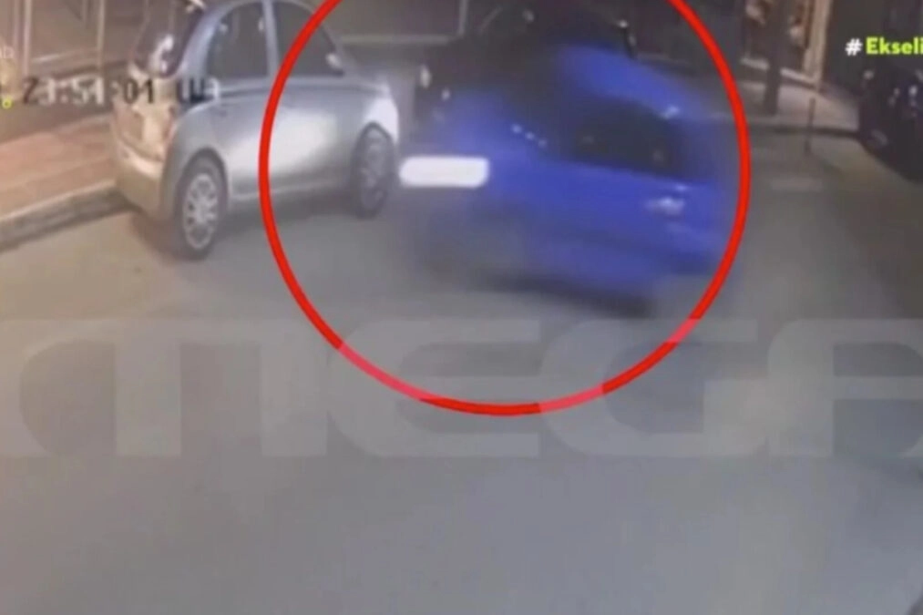 Ψυχικό: Κλίμα οδύνης στην κηδεία του 24χρονου που σκοτώθηκε σε τροχαίο στη Λούτσα – Στεφάνι έστειλε και ο πρωθυπουργός