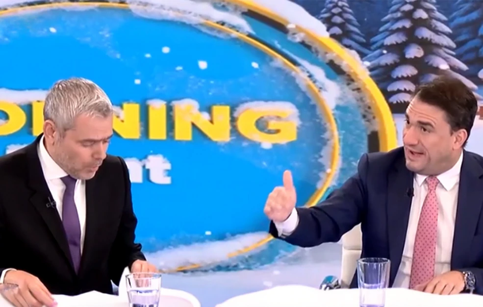 Καραγκούνης-Τσουκαλάς: Έντονη τηλεοπτική κόντρα για τους αγρότες: «Είστε οι εκφραστές της πράσινης ακρίδας» – «Εσείς είστε παράταξη βαμπίρ»