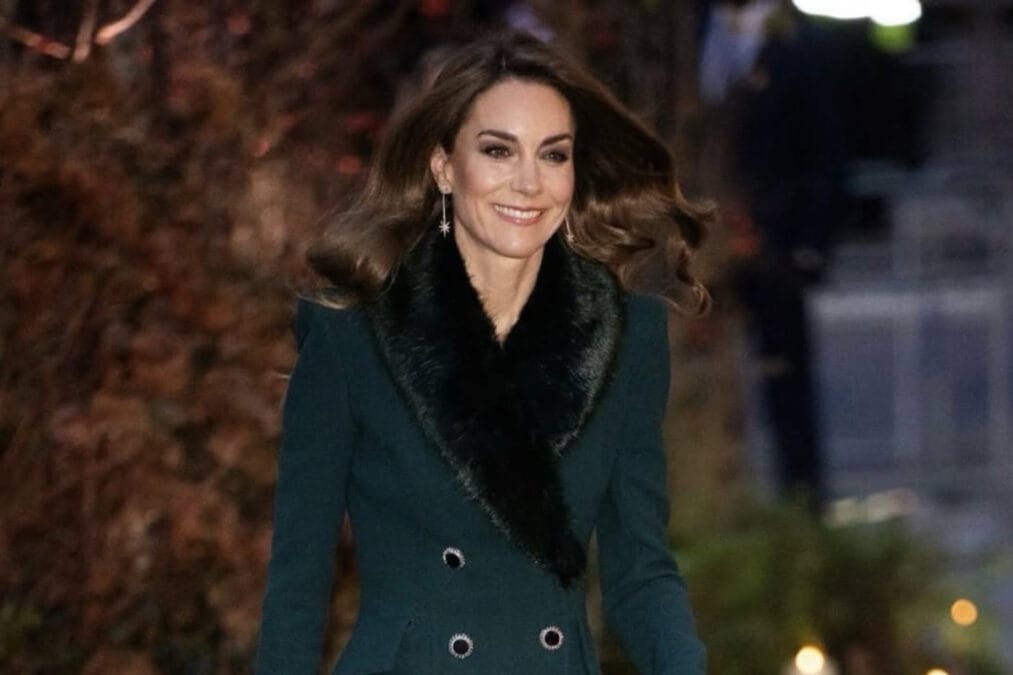 Kate Middleton: Παρευρέθηκε στην καθιερωμένη χριστουγεννιάτικη γιορτή προς τιμήν των εθελοντών