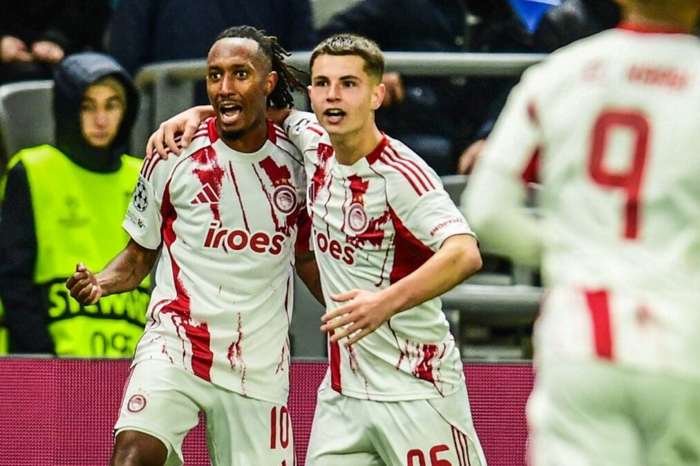 Ολυμπιακός: Με το 0-1 του Μαρτίνς παραμένει «ζωντανός» για την πρόκριση στο Champions League