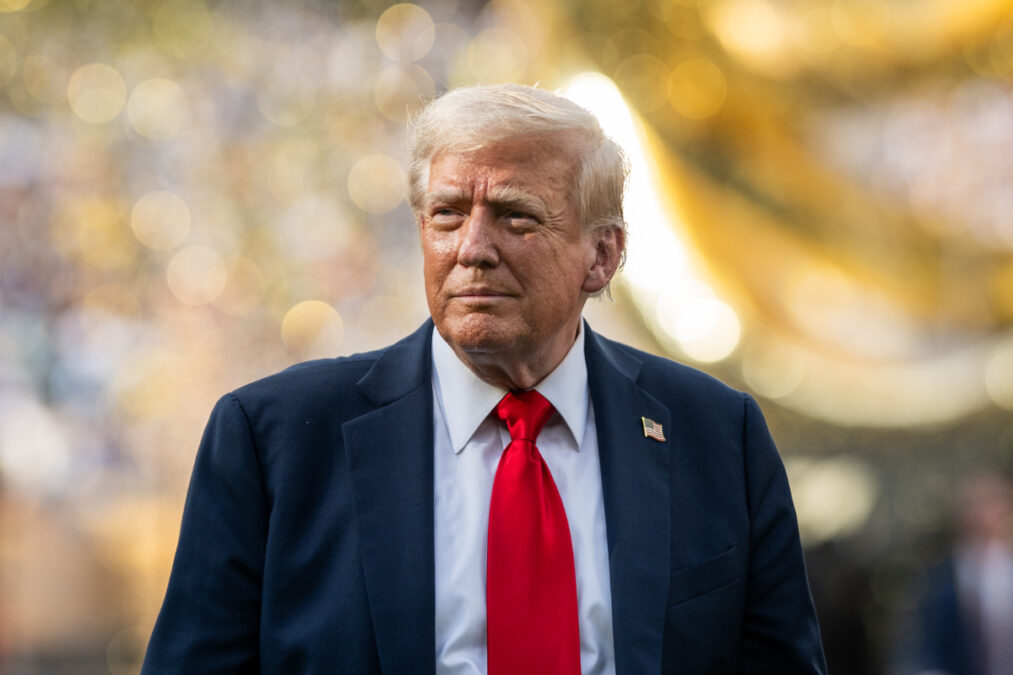 NYT: Ο Τραμπ γυρνάει την πλάτη στην Ευρώπη και την αντιμετωπίζει ως εστία παρακμής και απειλής