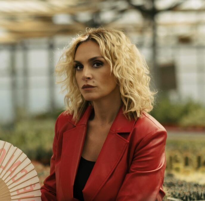 «Ο νόμος είναι νόμος και ισχύει για όλους» απαντά η Ελεωνόρα Ζουγανέλη, που βρέθηκε να οδηγεί μηχανάκι υπό την επήρεια αλκοόλ