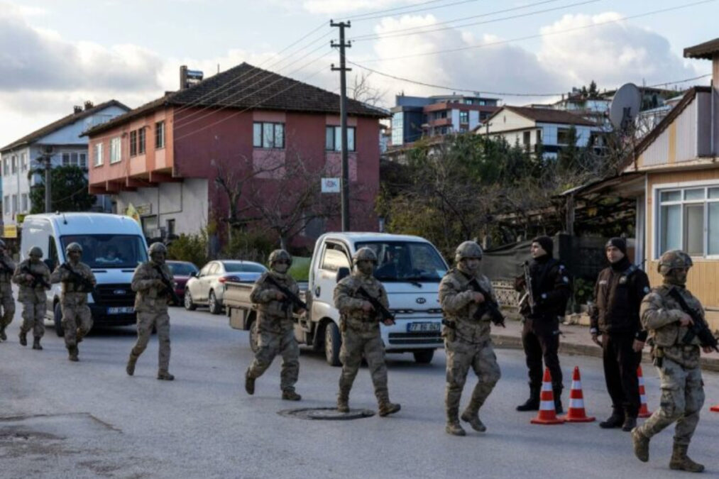 Τουρκία: Συνέλαβαν 357 υπόπτους για σύνδεση με το Ισλαμικό Κράτος – Συγκρούσεις και 9 νεκροί