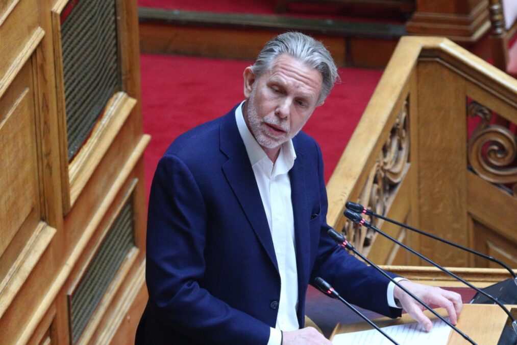 Π. Γερουλάνος: «Η κυβέρνηση όντως εκβιάζεται, όχι όμως από τους αγρότες»