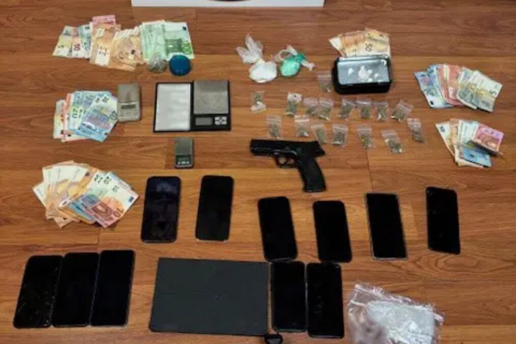 Φιλαδέλφεια: Εξαρθρώθηκε κύκλωμα διακίνησης ναρκωτικών που χρησιμοποιούσε ανηλίκους – Συνελήφθησαν 12 άτομα