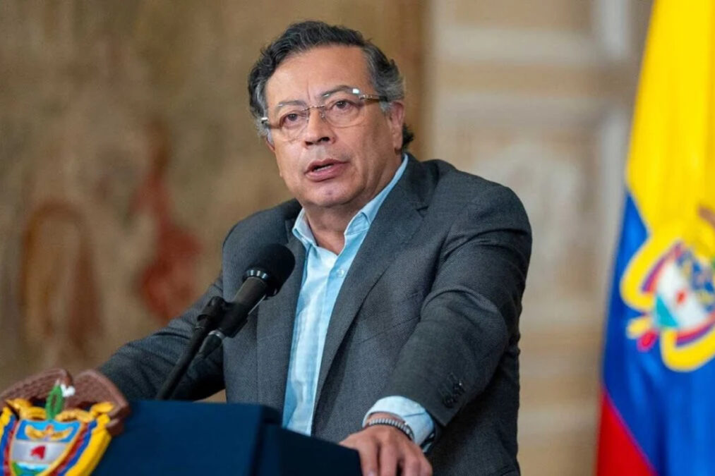 Κολομβία: Ο πρόεδρος Γκουστάβο Πέτρο καταδικάζει την αμερικανική επίθεση στη Βενεζουέλα
