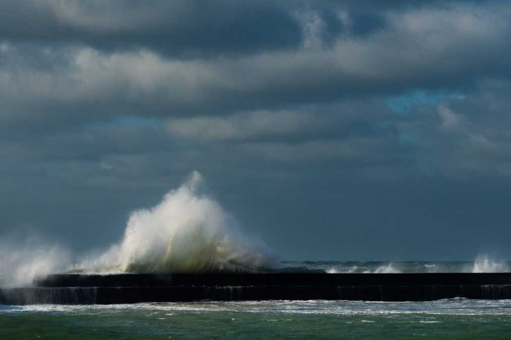 Καιρός: Στους 20 βαθμούς θα φτάσει η θερμοκρασία με θυελλώδεις ανέμους σε Ιόνιο και Αιγαίο