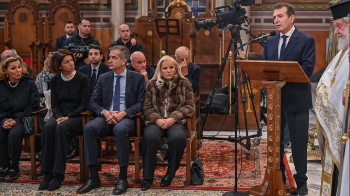 Χρυσοχοΐδης: Διατηρούμε ζωντανή τη μνήμη των θυμάτων της τρομοκρατίας