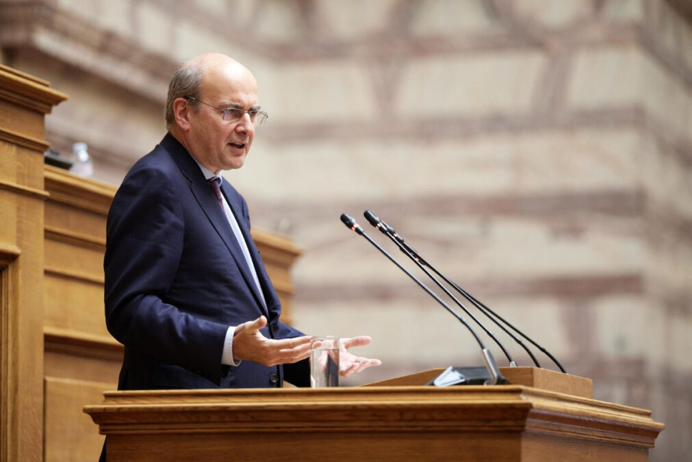 Χατζηδάκης: «Η ΝΔ στηρίζεται σε μεγάλο βαθμό και από τον αγροτικό κόσμο και προσπαθεί να αντιμετωπίσει τα προβλήματα»