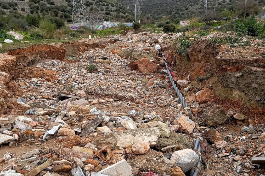 Δήμαρχος Γλυφάδας: Τα έργα υπογειοποίησης καλωδίων του ΔΕΔΔΗΕ υποδεικνύει για την καταστροφή που έφερε η κακοκαιρία