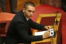 κασιδιάρης vouliwatch