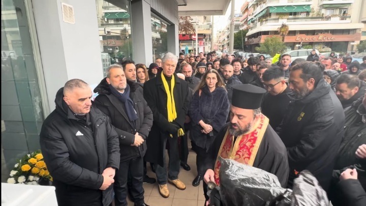 Τρισάγιο στη μνήμη του Άλκη Καμπανού