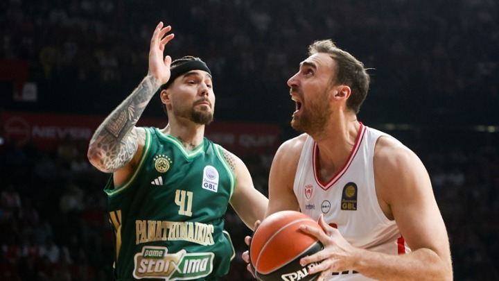 Ολυμπιακός – Παναθηναϊκός: Οι εξάδες ξένων που επέλεξαν Μπαρτζώκας και Αταμάν