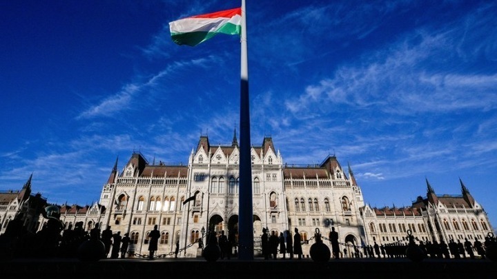 Η Βουδαπέστη θα μπλοκάρει το 20ό πακέτο κυρώσεων κατά της Ρωσίας