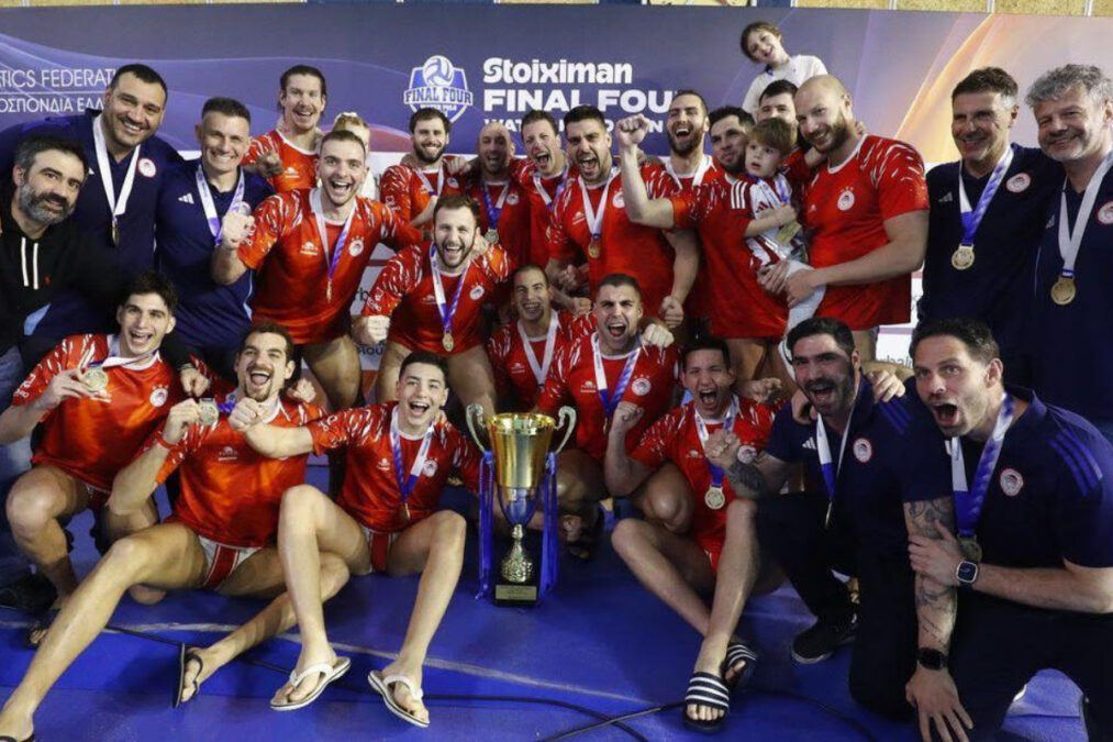 Ολυμπιακός: Πρωταθλητής για 27η φορά στο Κύπελλο πόλο με επικράτηση 13-12 επί του Παναθηναϊκού