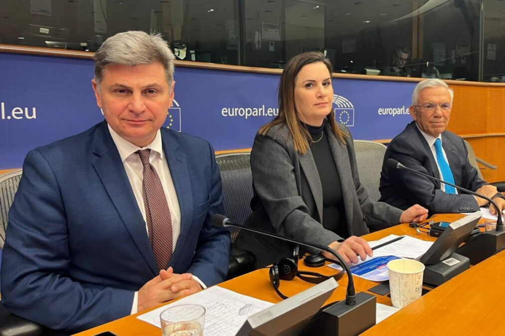 Ν. Φαραντούρης: Ευρωπαϊκή ΑΟΖ στη Μεσόγειο – Η απάντηση στις απειλές