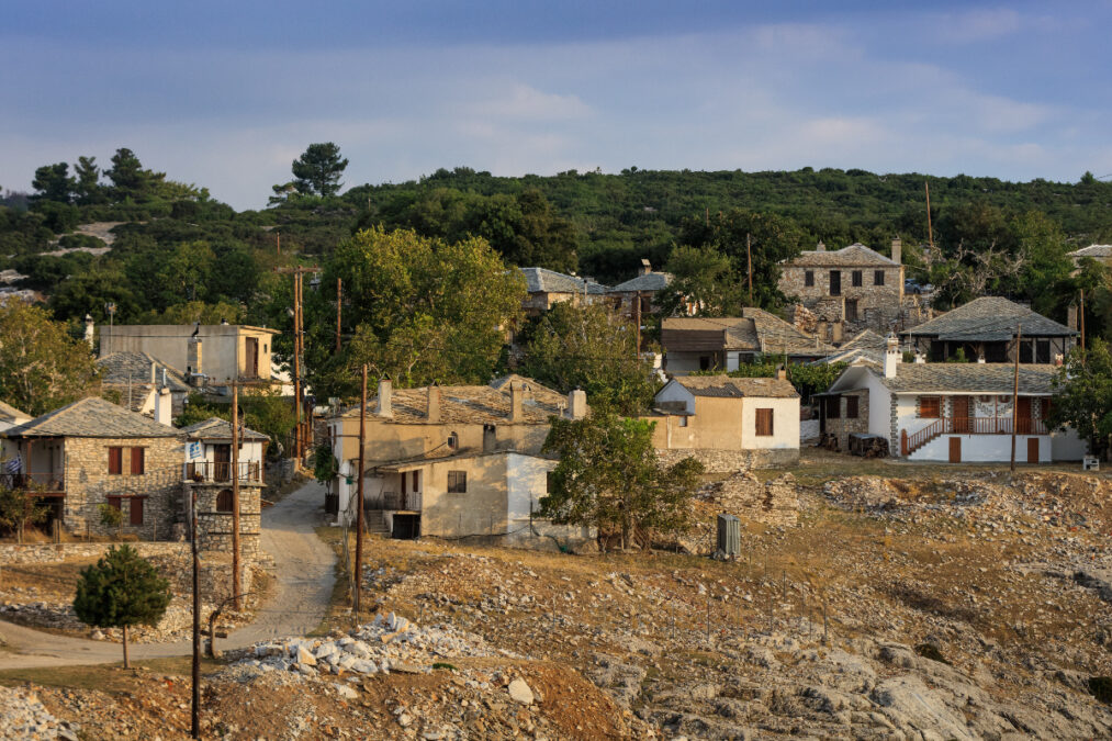 ΕΝΦΙΑ: Έως αύριο η προθεσμία για την έκπτωση στα ασφαλισμένα ακίνητα των μικρών οικισμών