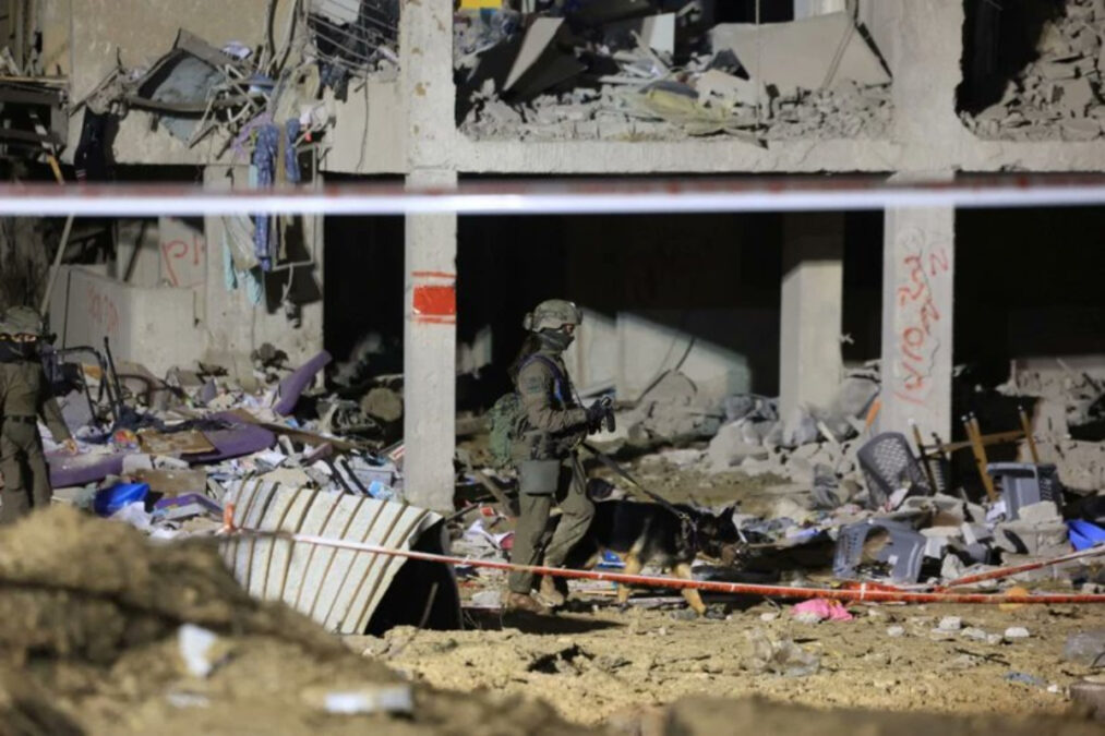 Μέση Ανατολή: Νεκροί και τραυματίες από τις επιθέσεις στο Ισραήλ – Πλήγματα και στις χώρες του Κόλπου