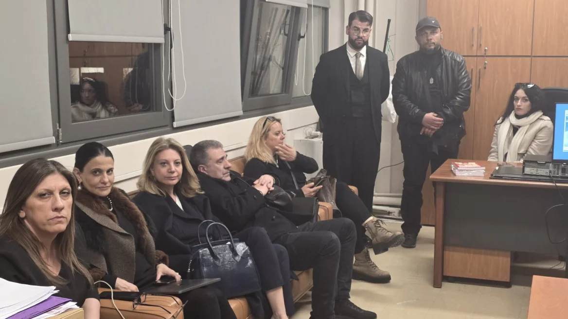 Ένωση δικαστών και εισαγγελέων κατά Κωνσταντοπούλου και Καρυστιανού: Σκηνές Άγριας Δύσης, φασιστική νοοτροπία, θέλουν να μην γίνει η δίκη για τα Τέμπη