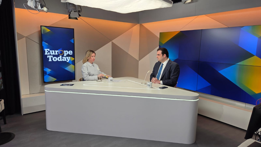 Συνέντευξη του Υπουργού Εθνικής Οικονομίας και Οικονομικών της Ελλάδας και Πρόεδρου του Eurogroup Κυριάκου Πιερρακάκη στην εκπομπή Europe Today