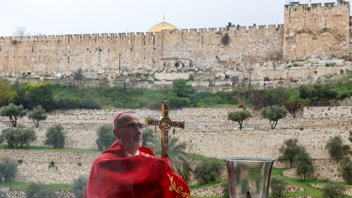 Η ισραηλινή αστυνομία εμπόδισε τον Καθολικό Πατριάρχη Ιεροσολύμων να εισέλθει στον Πανάγιο Τάφο