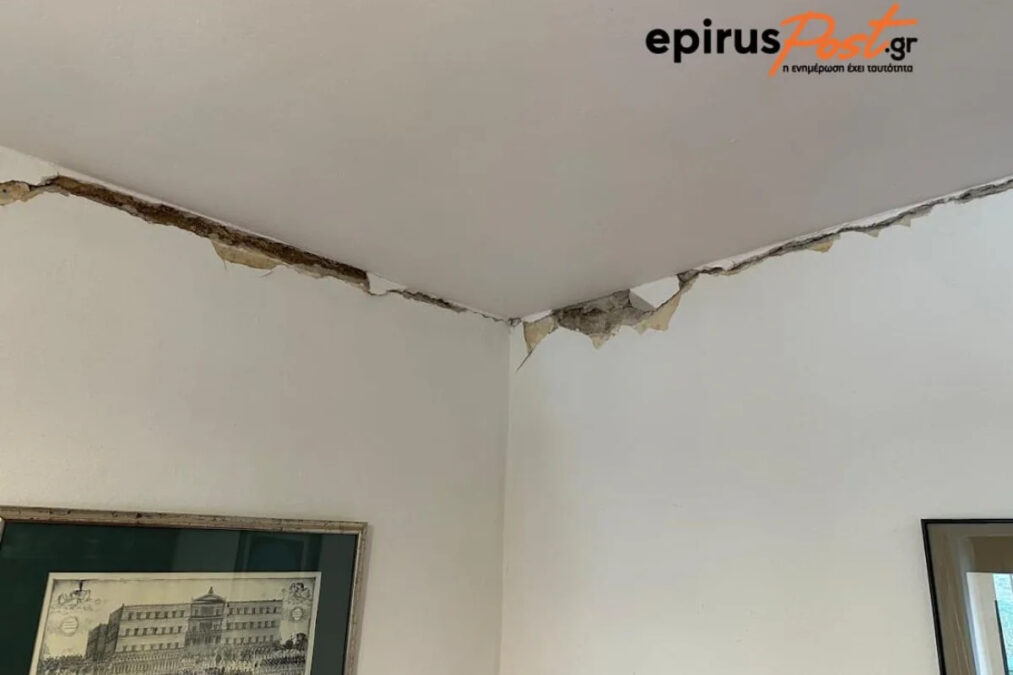 Θεσπρωτία: Πτώσεις βράχων στην Εγνατία και ρωγμές σε παλιά σπίτια προκάλεσε ο σεισμός