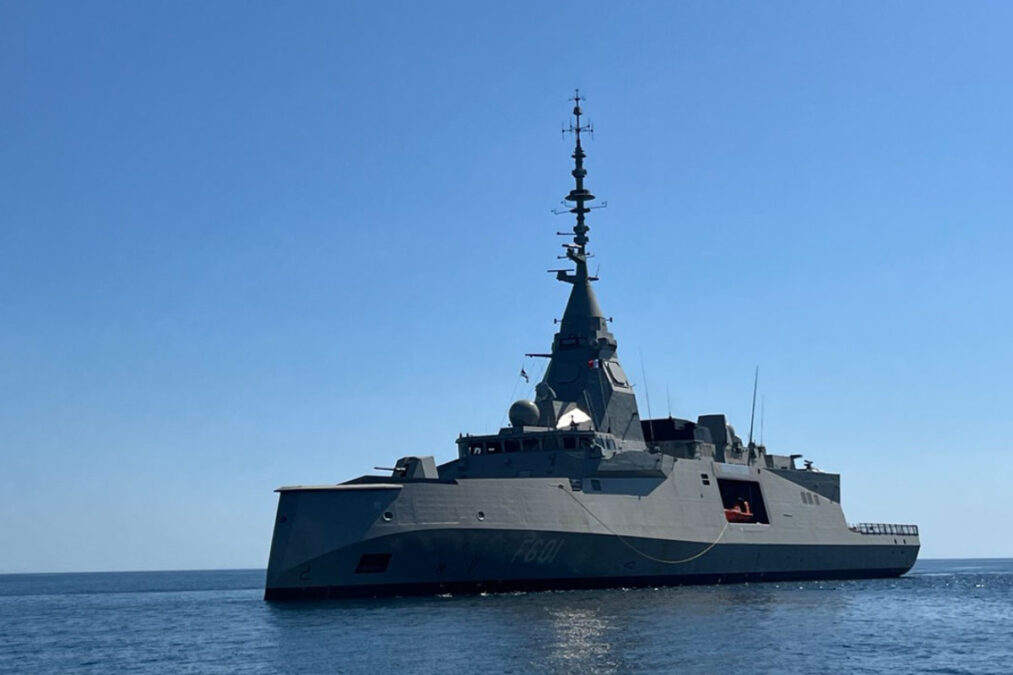 Κύπρος: Έφτασαν οι φρεγάτες «Κιμών» και «Ψαρά» – Αποχωρεί διπλωματικό προσωπικό των ΗΠΑ