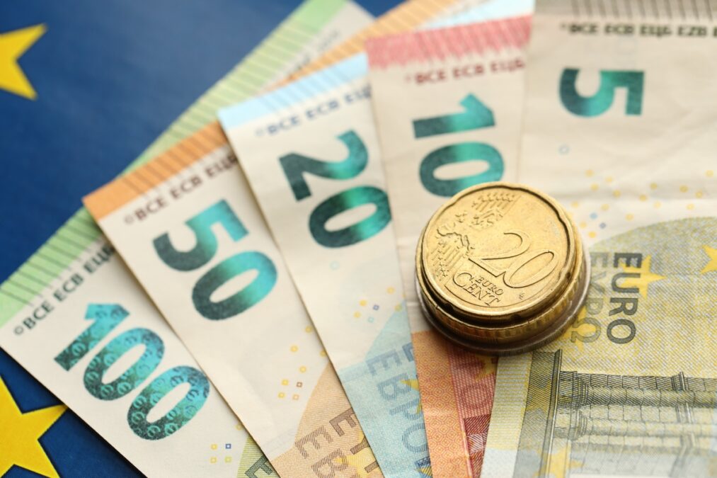 Συντάξεις Μαΐου 2026: Πότε πληρώνονται, όλες οι ημερομηνίες για ΟΑΕΕ, ΙΚΑ, Δημόσιο