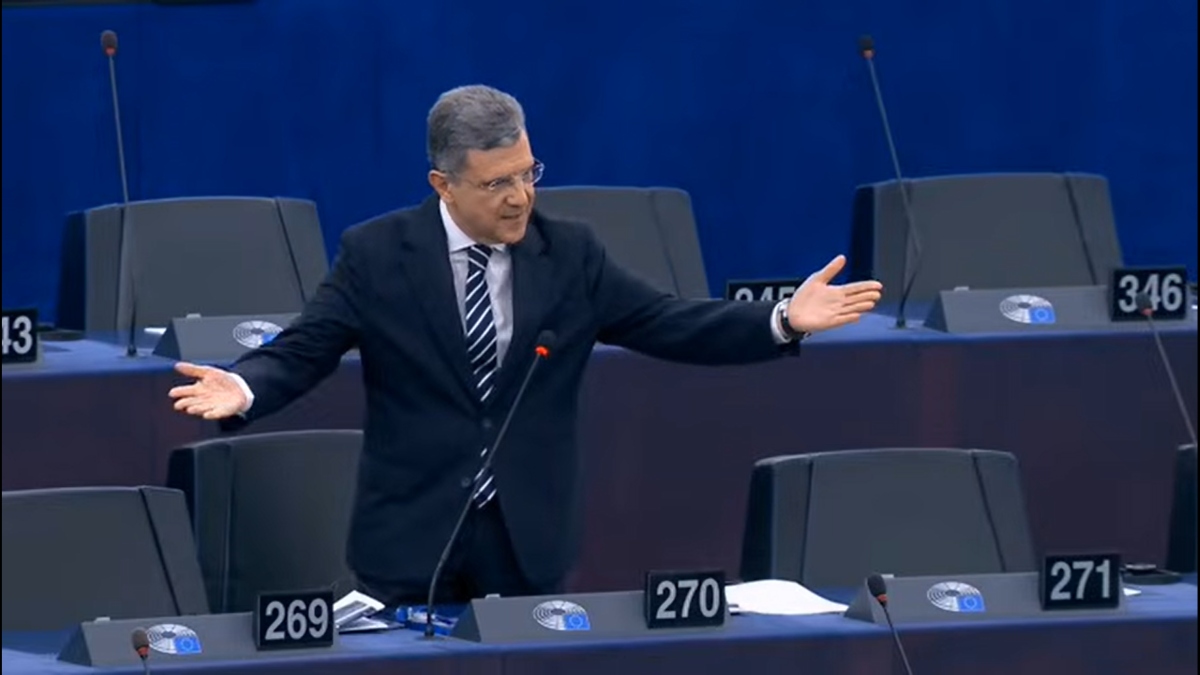 Αυτιάς στο Ευρωκοινοβούλιο: “Tέλος οι χρηματοδοτήσεις στην Τουρκία όσο απειλεί την Ελλάδα