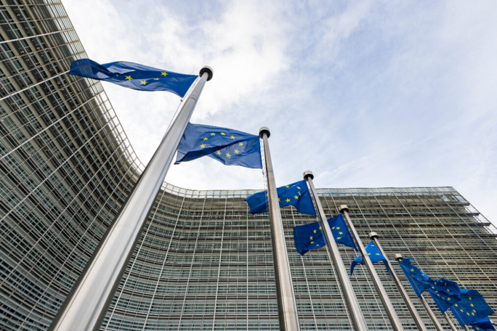 ΕΚΤ: «Κλειδώνουν» τέλη Απρίλη οι αποφάσεις για τα επιτόκια λόγω του πολέμου