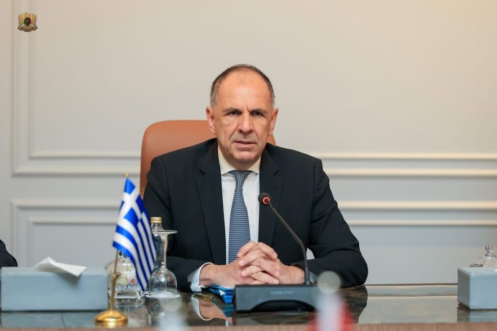 Γεραπετρίτης από την Τρίπολη: Συμφωνία για ενεργοποίηση των τεχνικών επιτροπών στις θαλάσσιες ζώνες