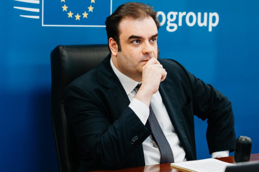 Πιερρακάκης: Στην Ουάσινγκτον για την Εαρινή Σύνοδο ΔΝΤ και Παγκόσμιας Τράπεζας