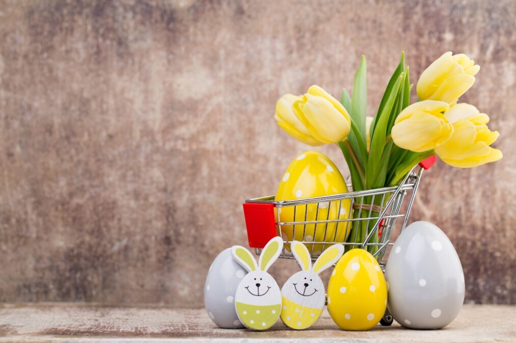 Πάσχα 2026: Ξεκινά σήμερα το εορταστικό ωράριο καταστημάτων – Την Κυριακή ανοικτά τα μαγαζιά