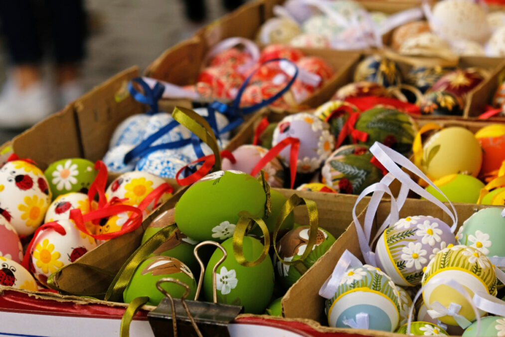 Κυριακή των Βαΐων: Ανοιχτά σήμερα τα καταστήματα και τα σούπερ μάρκετ