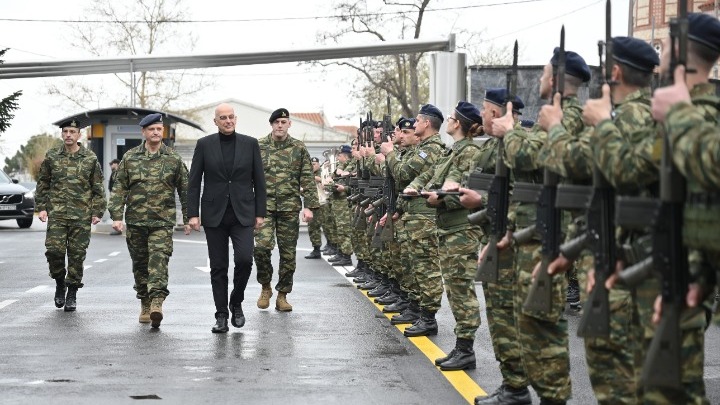 Δένδιας: Τα στελέχη των Ενόπλων Δυνάμεων διαφυλάττουν την ακεραιότητα της πατρίδας μας