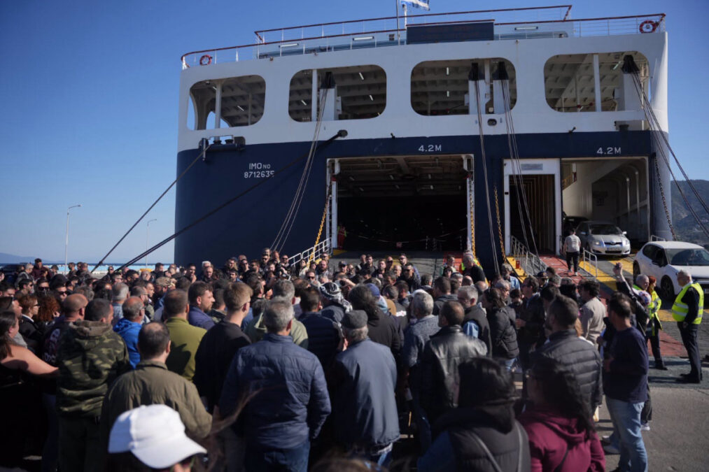 Λέσβος: Συνεχίζεται για 6η μέρα ο αποκλεισμός του λιμανιού – Σε απόγνωση οι κτηνοτρόφοι