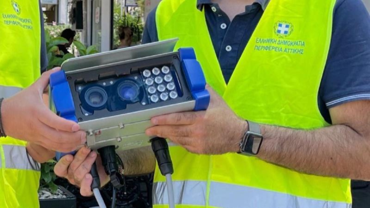 Γεμίζει με κάμερες της Τροχαίας το κέντρο της Αθήνας και ο Πειραιάς – Κυκλοφοριακές ρυθμίσεις για την εγκατάστασή τους