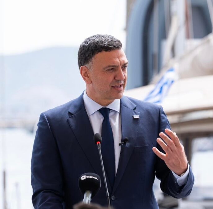 «Είναι χρέος μας να μη χάνεται καμία ζωή στο νερό»: Το στοίχημα του Βασίλη Κικίλια για ασφαλές καλοκαίρι