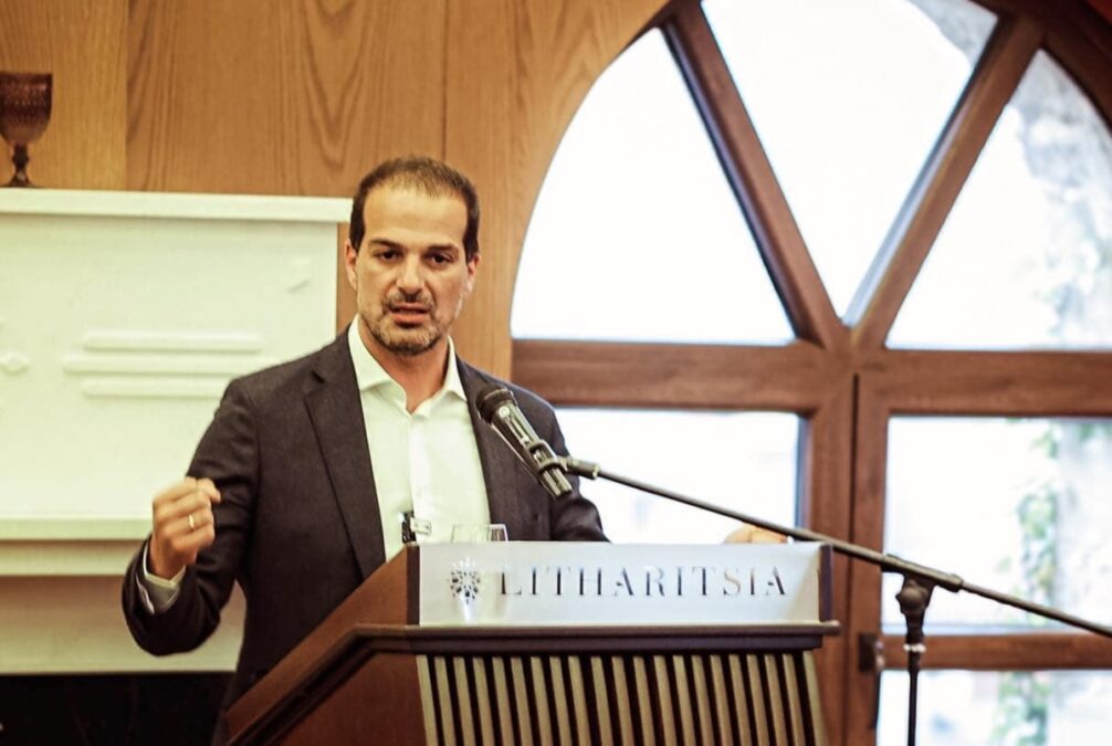 Σακελλαρίδης προς τα μέλη της Νέας Αριστεράς: “Θα ανασυγκροτηθούμε και θα δώσουμε τις μάχες που έρχονται”