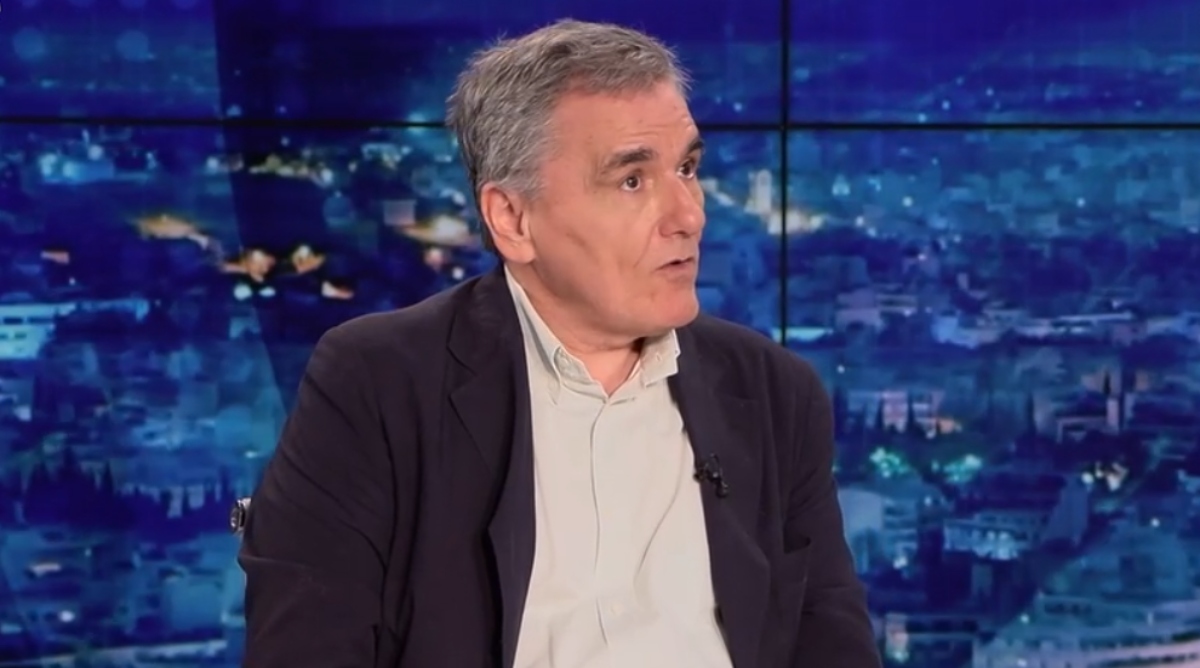 ”Βολές” Τσακαλώτου κατά Τσίπρα: «Συμπαράταξη δεν κάνεις με τον εαυτό σου» -Αιχμές και για το πρόγραμμα της ΕΛΑΣ