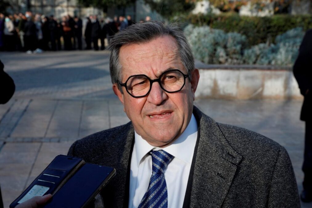 Στο νοσοκομείο μετά από τροχαίο στην Πάτρα ο πρώην υπουργός Νίκος Νικολόπουλος