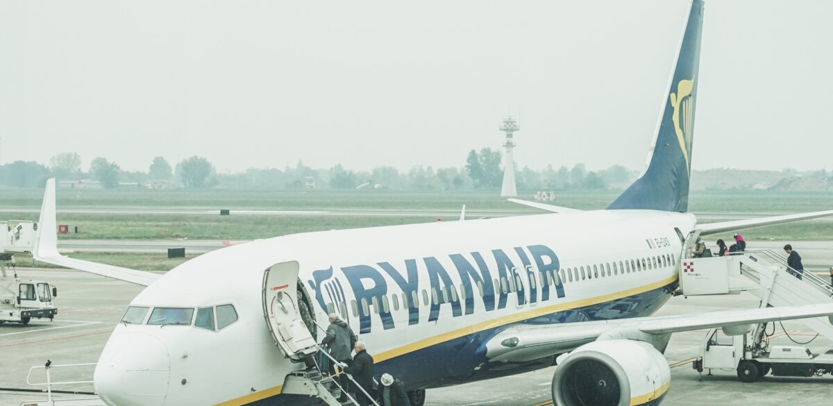 Αναστάτωση σε πτήση της Ryanair από Θεσσαλονίκη – Τραυματίστηκε επιβάτης