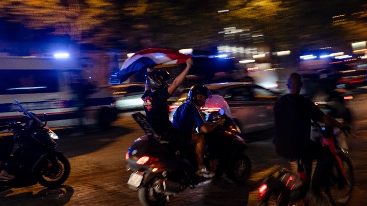 Νεαρή Γαλλίδα σκοτώθηκε στους πανηγυρισμούς για την νίκη των «πετεινών»