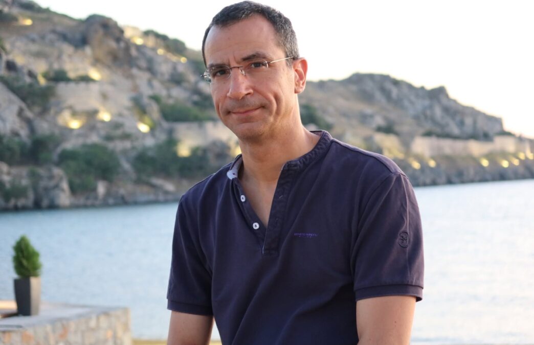Αιχμές Πιπίνη κατά Τσίπρα: “Δεν έχει απαντήσει αν πήρε χρήματα από τη Βενεζουέλα” – “Ήταν προνομιακός συνομιλητής του Μαδούρο”
