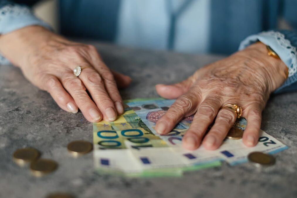 Πότε καταβάλλονται οι συντάξεις Αυγούστου και Σεπτεμβρίου 2026
