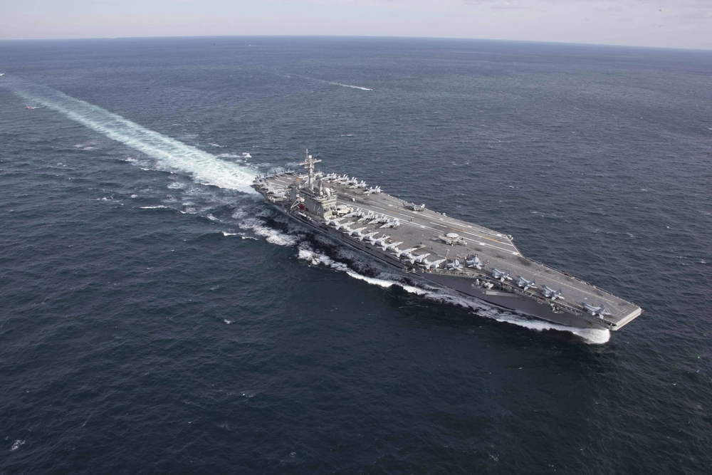 Συναγερμός στο USS Abraham Lincoln: 200 ημέρες χωρίς λιμάνι και καταγγελίες για άθλιες συνθήκες
