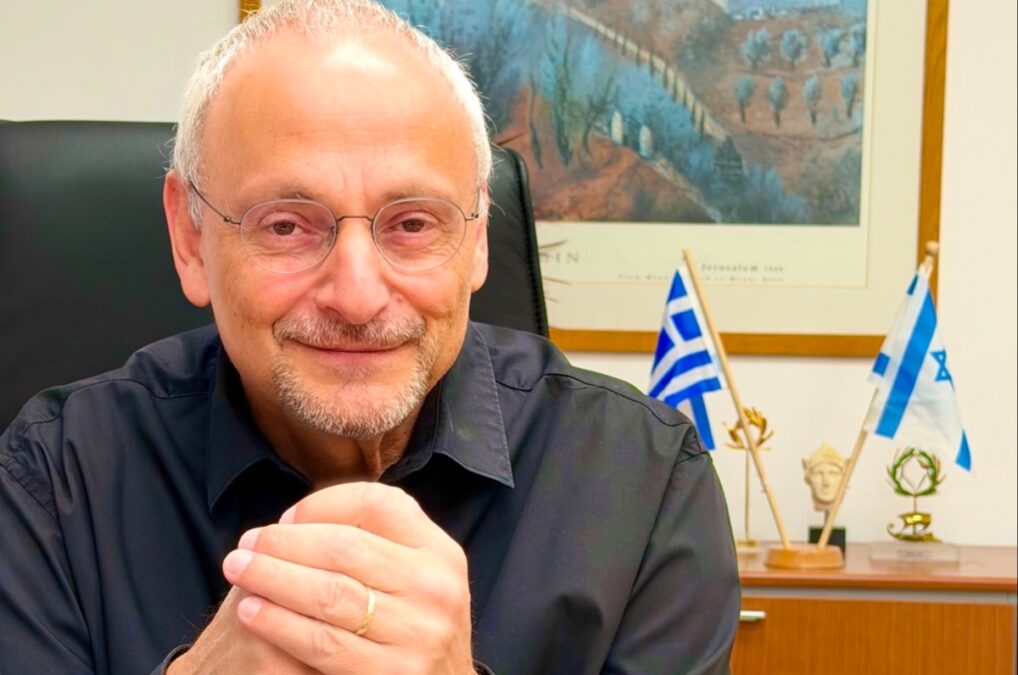 «Πέρασα 4 υπέροχα χρόνια, φεύγω με βαθιά αγάπη για την Ελλάδα»: Ο Νόαμ Κατζ αποχωρεί από πρέσβης στην Αθήνα